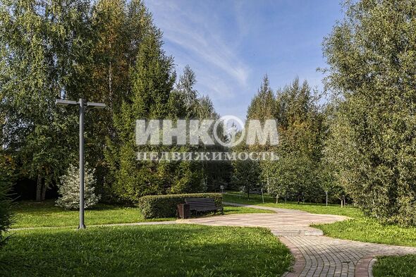 Коттеджный поселок Монтевиль: . Новорижское ш., 23 км от МКАД