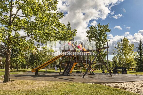 Коттеджный поселок Новорижский: . Новорижское ш., 23 км от МКАД