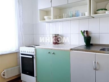 3-х комнатная квартира, Новоясеневский пр-кт, 13 корп.1