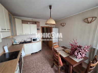 2-х комнатная квартира, Авиационная ул, 72 корп.3