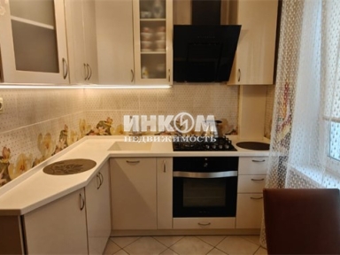 3-х комнатная квартира, Генерала Антонова ул, 1