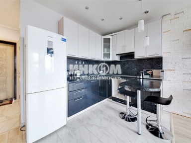 1-комнатная квартира, Академика Ландау б-р, 3