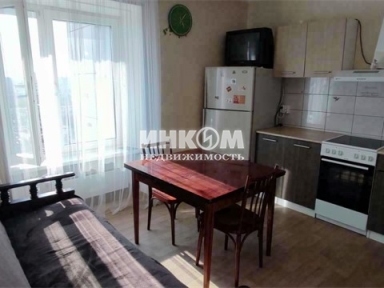 2-х комнатная квартира, Фомичевой ул, 8
