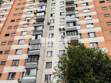 1 комната в 2-х комнатной квартире, Лукинская ул, 11