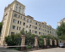 Купить трехкомнатную квартиру в Москве, Николощеповский 1-й переулок