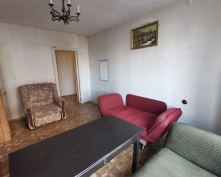 Купить трехкомнатную квартиру в Москве, 