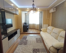 Купить трехкомнатную квартиру в Москве, Самуила Маршака ул