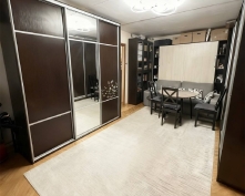 Купить двухкомнатную квартиру в Москве, Трехгорный Вал ул