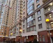 Купить четырехкомнатную квартиру в Москве, Мосфильмовская ул