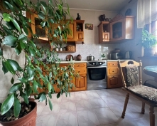 Купить трехкомнатную квартиру в Москве, Пятницкое ш