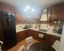 Купить трехкомнатную квартиру в Москве, Кременчугская ул