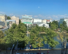 Купить трехкомнатную квартиру в Москве, Чистопрудный б-р