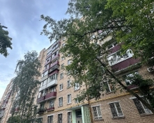 Купить трехкомнатную квартиру в Москве, Молостовых ул