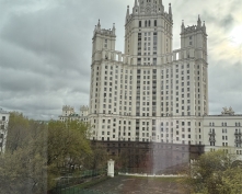 Купить двухкомнатную квартиру в Москве, Котельническая наб