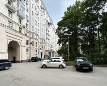Купить трехкомнатную квартиру в Москве, Хамовнический Вал ул