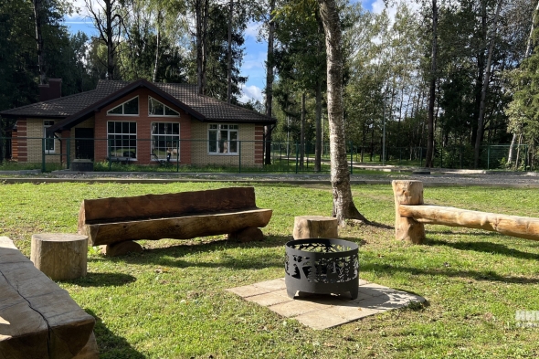 Коттеджный поселок Свой лес Свой пляж: Дома. Дмитровское ш., 45 км от МКАД